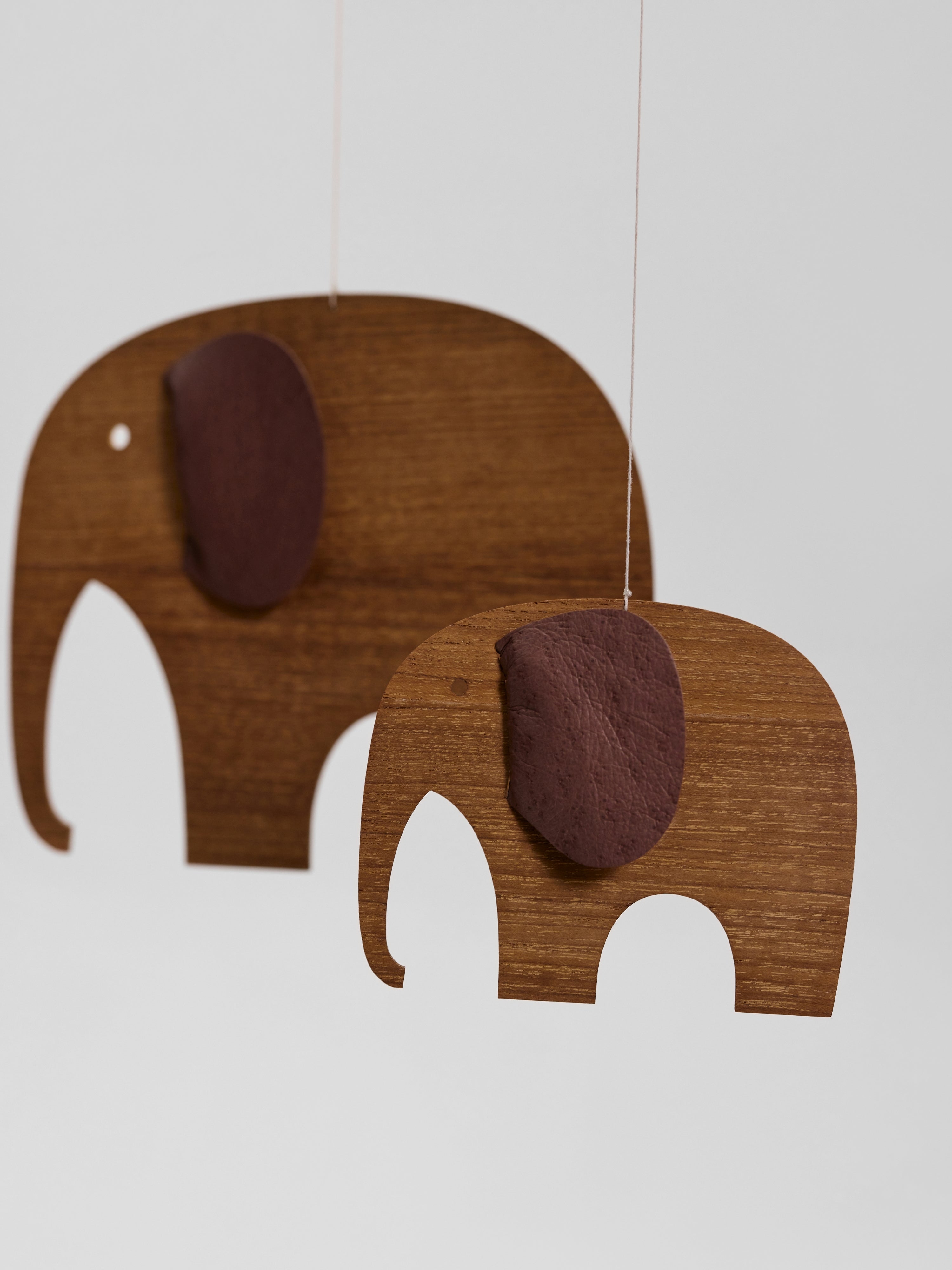 Elephant Herd 4 | Wood