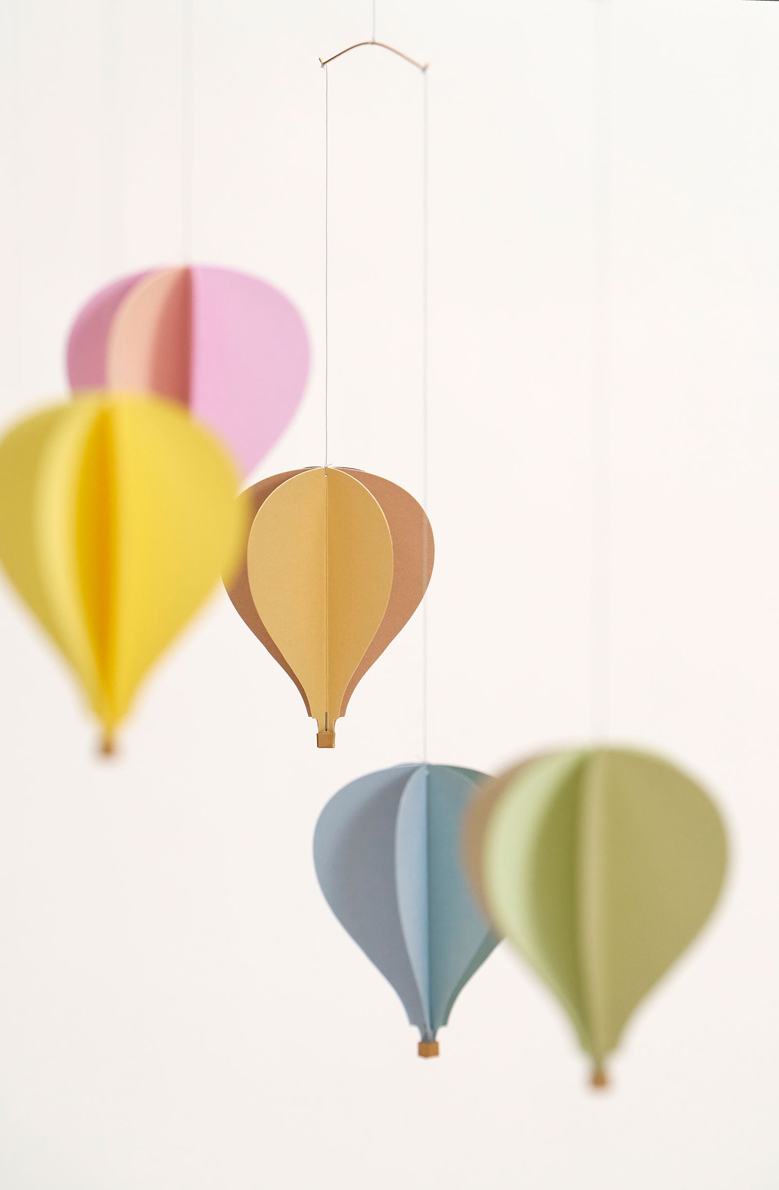 Ballon 5, Morgengry