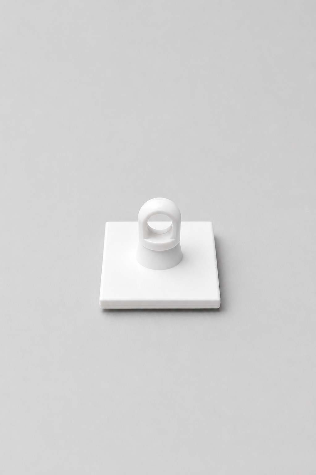 Self-adhesive hanging eye for ceiling (large)