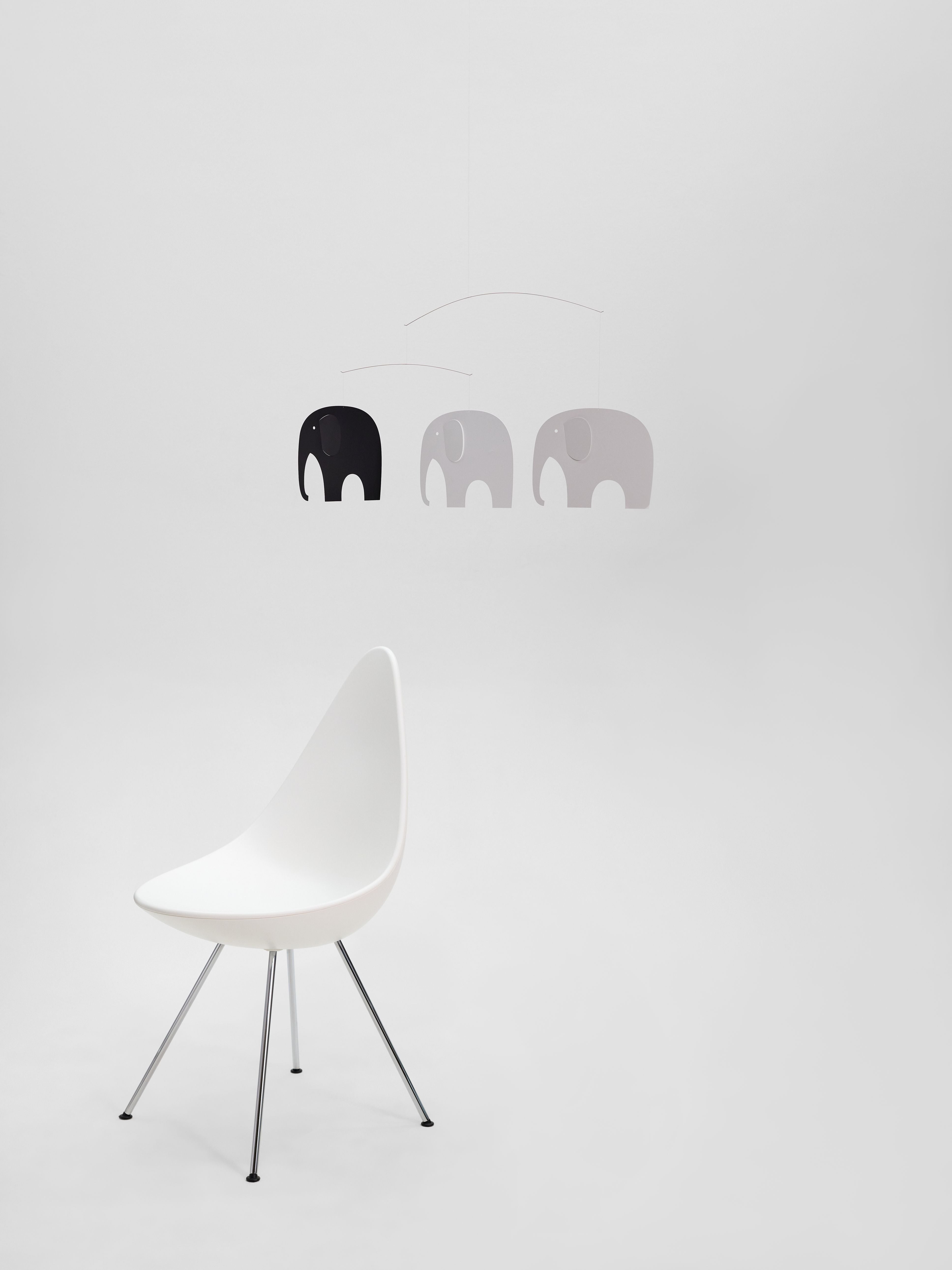 Elephant Party | Greyscale
