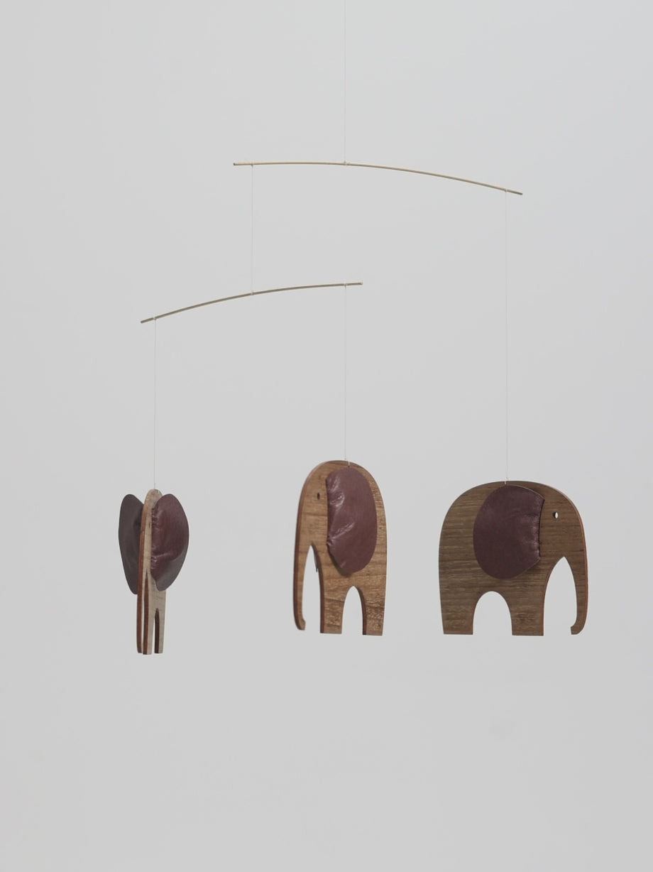 Flensted Mobiles | Baby Elephants 3 | Wood